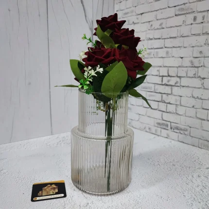 گلدان شیشه ای خطی