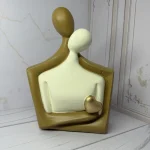 مجسمه اغوش بزرگ